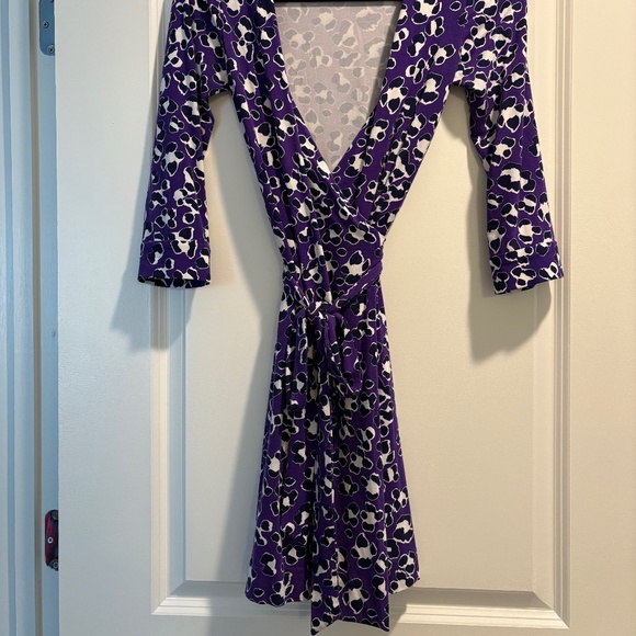 Diane Von Furstenberg DVF wrap dress size 4 - Picture 2 of 2